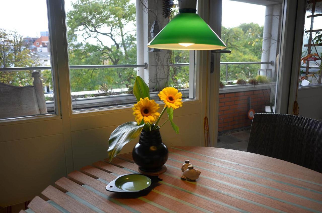 Treetop Apartment The Hague Room photo